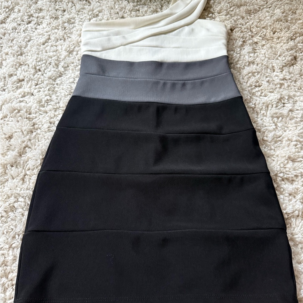 Multicolored Asymmetrical One Shoulder Bodycon Dress - Picture 3 of 5